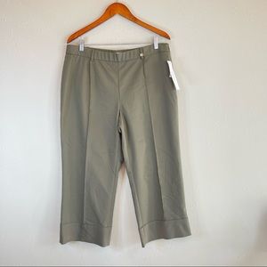 Calvin Klein Suit Wide Leg Olive Crop Women’s Pants Size Large NWT